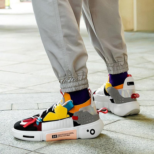 Detalhes do Sapatênis Elegante Read